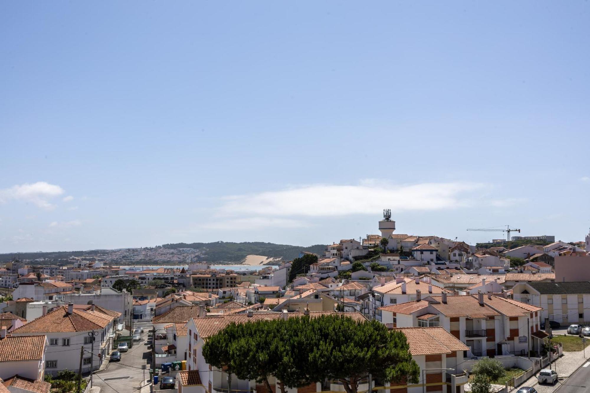 Sunrise - Com Vista Para A Vila São Martinho do Porto Eksteriør billede